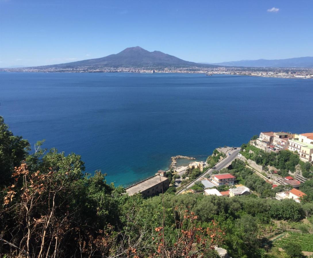A Plane In The Sky Βίλα Castellammare di Stabia Εξωτερικό φωτογραφία